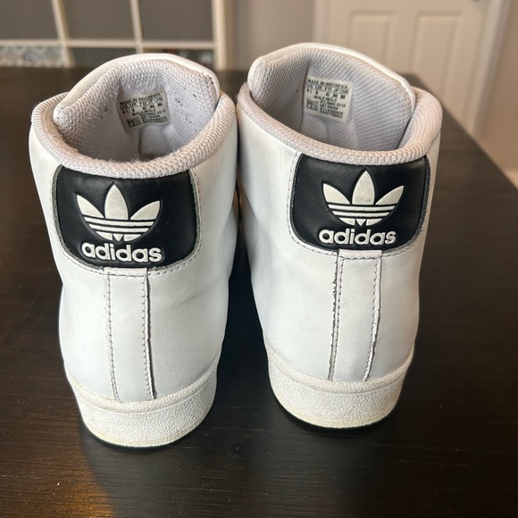 Men’s Adidas White 8.5 Pro Model High Tops - Picture 4 of 7